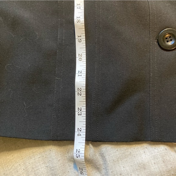 Chico’s size 1 black button-up jacket with paisley interior lining fabric - Picture 5 of 10